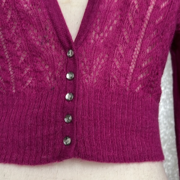 Express magenta color cropped cardigan size medium - Picture 2 of 6